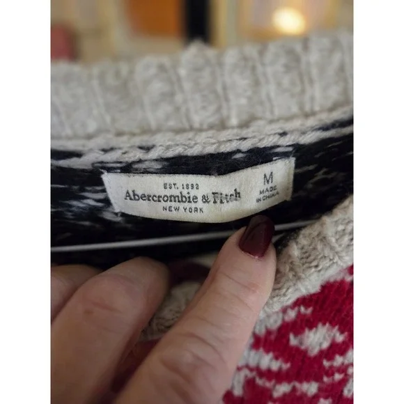 Abercrombie Fitch Fair Isle Snowflake Sweater Red Black Beige Womens M - Picture 5 of 5
